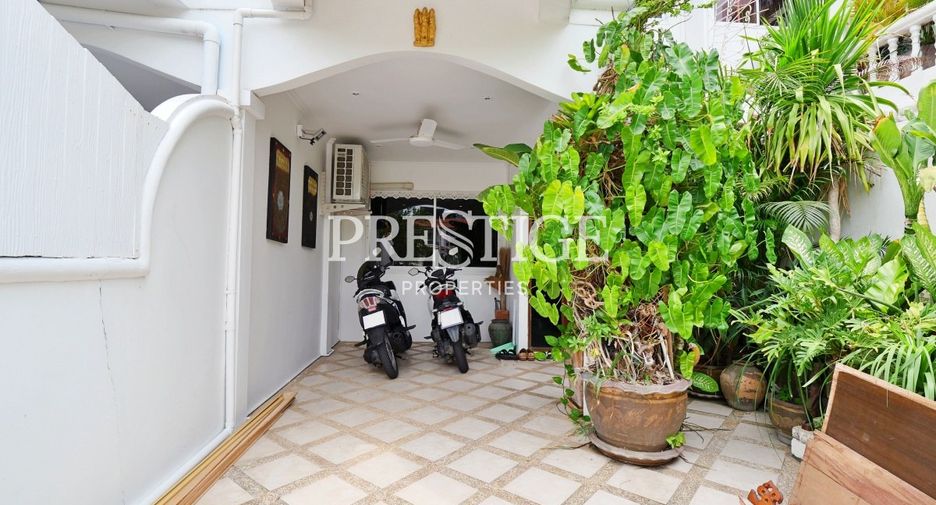 For sale 3 bedrooms house in Bang Lamung, Chonburi