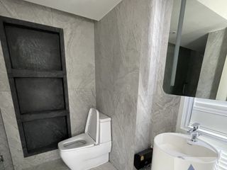 For sale 4 Beds house in Watthana, Bangkok