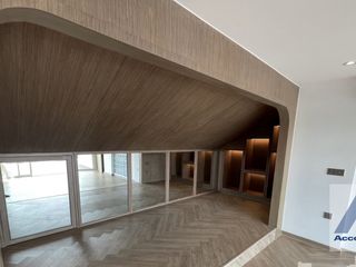 For sale 4 Beds house in Watthana, Bangkok