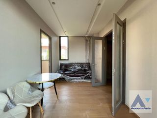 For sale 4 Beds house in Yan Nawa, Bangkok