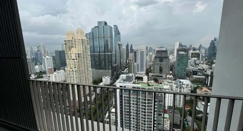 For sale 2 Beds condo in Sathon, Bangkok