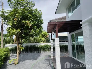 For sale 4 Beds house in Min Buri, Bangkok