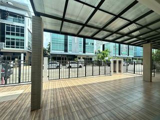 For sale 10 bed townhouse in Bueng Kum, Bangkok
