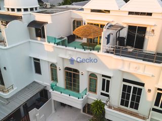 For rent and for sale 3 bed house in Bang Lamung, Chonburi
