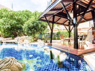 For sale 4 bed house in Sattahip, Chonburi