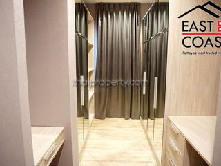 Casa en alquiler de 4 habitaciones en Bang Lamung, Chonburi