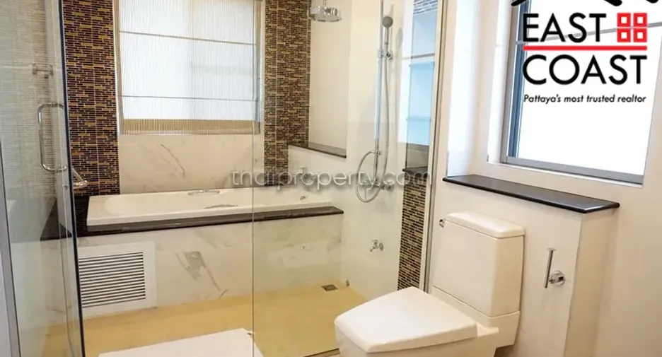 For rent 4 bedrooms house in Bang Lamung, Chonburi
