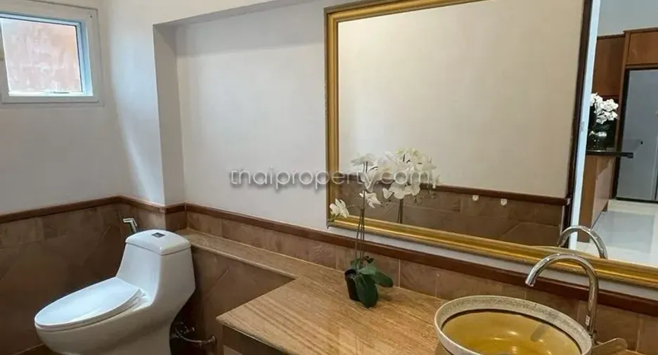 For rent 3 bedrooms house in Bang Lamung, Chonburi