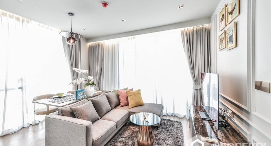 For rent and for sale 1 bed condo in Watthana, Bangkok