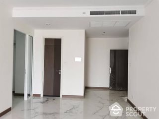 For sale 2 bed condo in Bang Rak, Bangkok