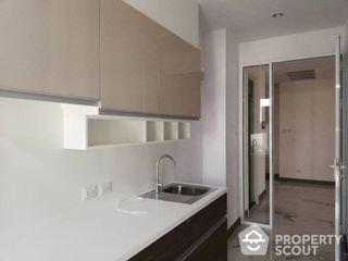 For sale 2 bed condo in Bang Rak, Bangkok