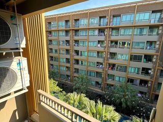 For sale 1 bed condo in Huai Khwang, Bangkok