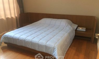 For sale 1 bed condo in Watthana, Bangkok
