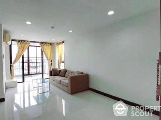 For sale 2 Beds condo in Khlong San, Bangkok