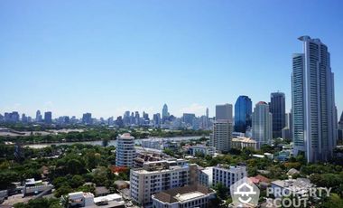 For sale 1 bed condo in Khlong Toei, Bangkok