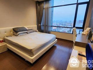 For rent and for sale 2 bed condo in Huai Khwang, Bangkok