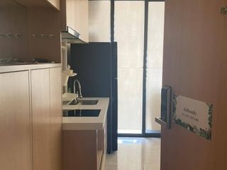 For sale 2 bed condo in Yan Nawa, Bangkok