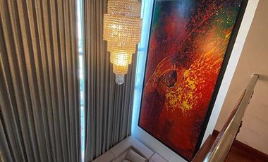 For rent and for sale 3 bed condo in Watthana, Bangkok