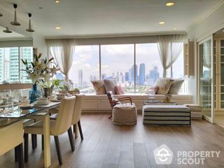 For sale 4 bed condo in Khlong Toei, Bangkok