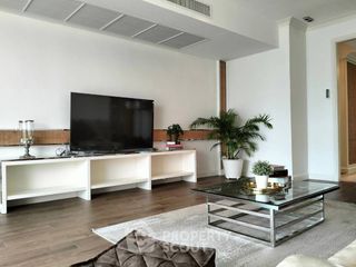 For sale 4 Beds condo in Khlong Toei, Bangkok