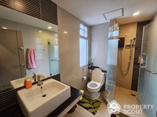 For rent and for sale 2 bed condo in Phra Khanong, Bangkok