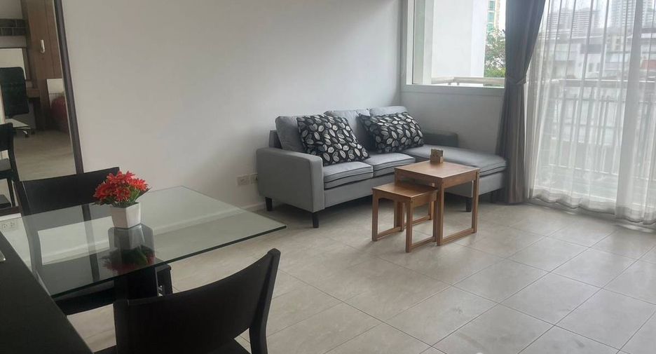 For rent and for sale 1 bed condo in Watthana, Bangkok