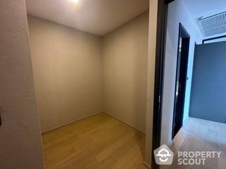 For sale 2 bed condo in Huai Khwang, Bangkok