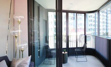 For sale 2 bed condo in Watthana, Bangkok