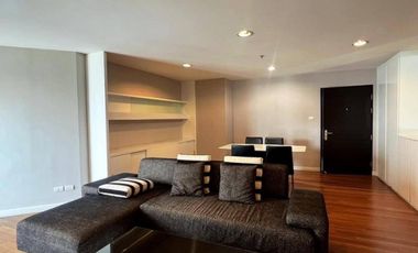 For rent 3 bed condo in Huai Khwang, Bangkok