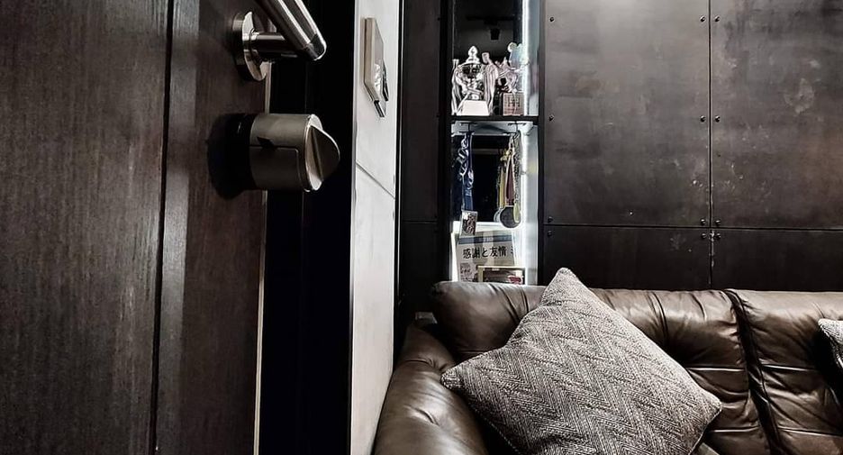 For rent and for sale 1 bed condo in Pathum Wan, Bangkok