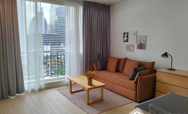 For rent and for sale 1 bed condo in Watthana, Bangkok