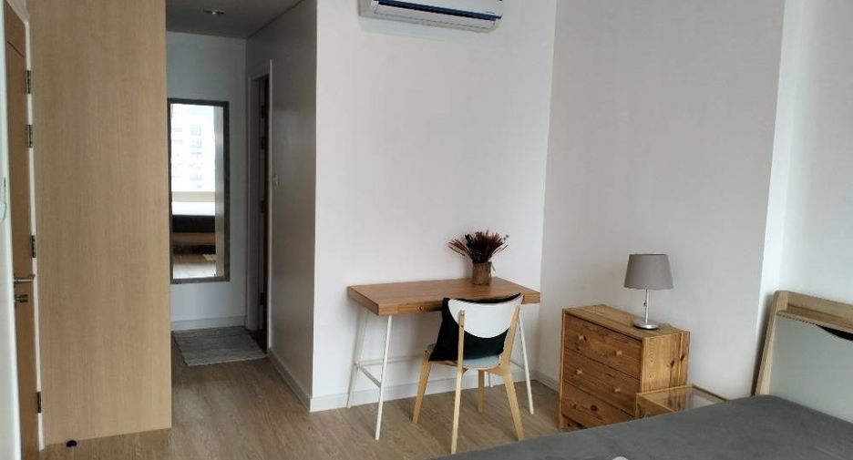 For rent and for sale 1 bed condo in Watthana, Bangkok