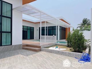 For sale 3 bed house in Sattahip, Chonburi