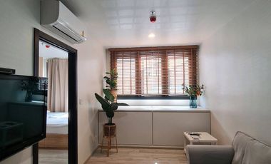 For sale 1 Beds condo in Huai Khwang, Bangkok