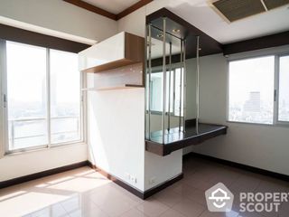 For sale 3 bed apartment in Sathon, Bangkok
