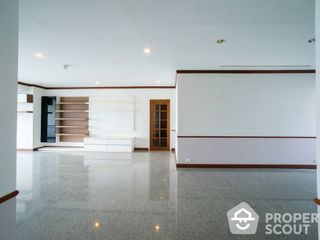 For sale 3 bed apartment in Sathon, Bangkok