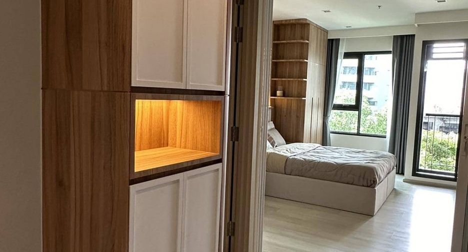 For sale 1 bed condo in Pathum Wan, Bangkok