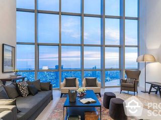 For sale 5 bed condo in Khlong San, Bangkok