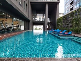 For sale 2 bed apartment in Watthana, Bangkok