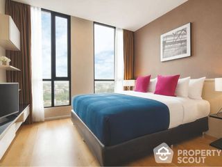 For sale 2 bed apartment in Watthana, Bangkok