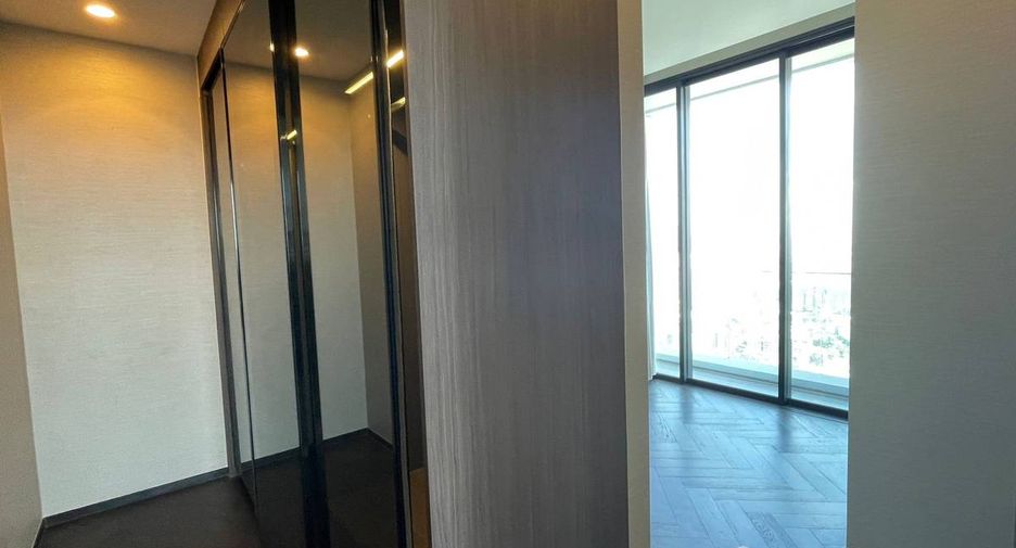 For rent and for sale 3 bed condo in Khlong Toei, Bangkok