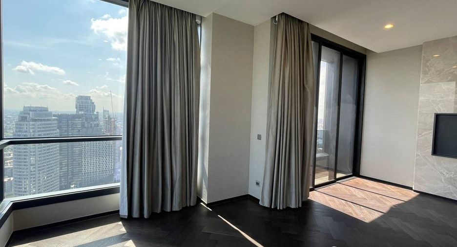 For rent and for sale 3 bed condo in Khlong Toei, Bangkok