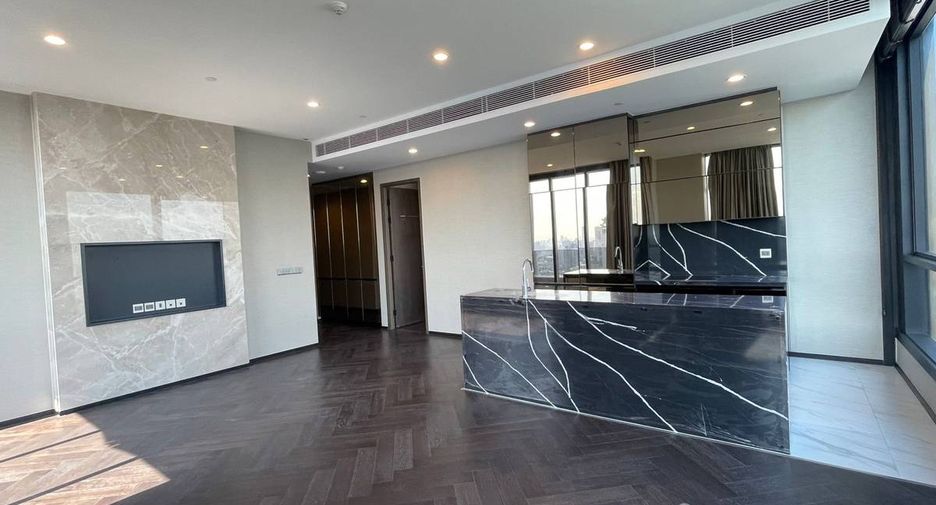 For rent and for sale 3 bed condo in Khlong Toei, Bangkok