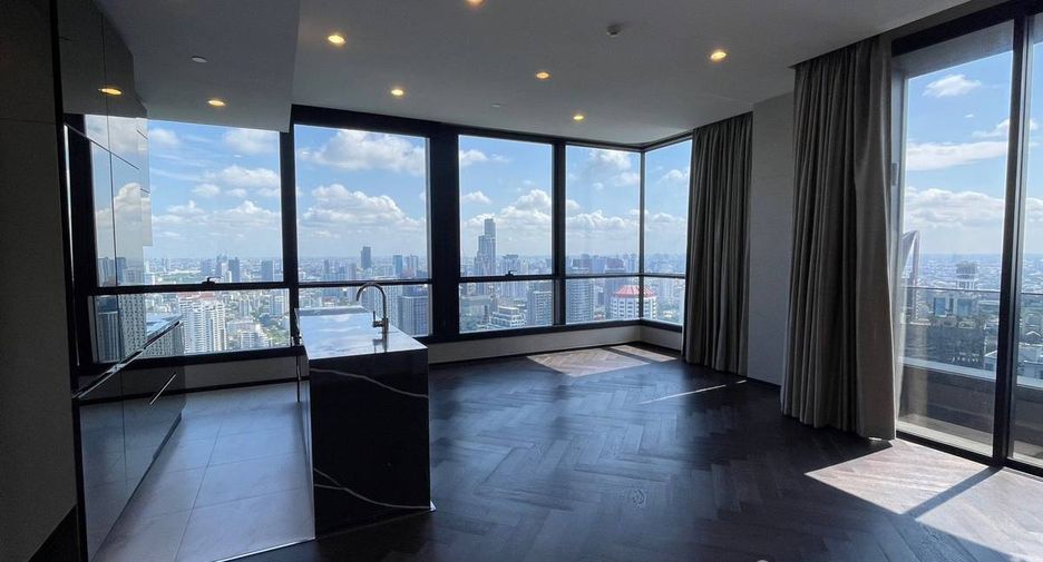 For rent and for sale 3 bed condo in Khlong Toei, Bangkok