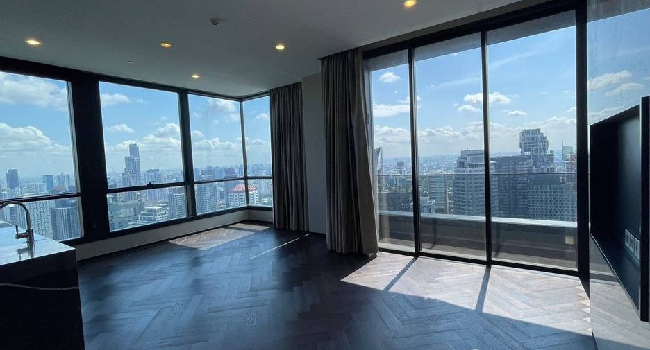 For rent and for sale 3 bed condo in Khlong Toei, Bangkok