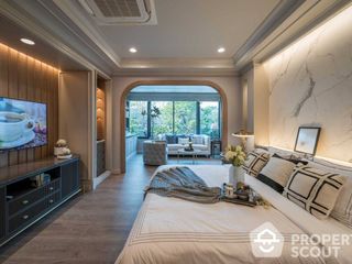 For sale 4 bed apartment in Chatuchak, Bangkok