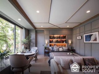 For sale 5 Beds house in Din Daeng, Bangkok