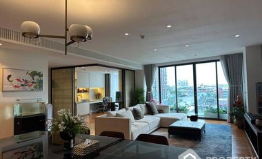 For sale 2 bed condo in Watthana, Bangkok