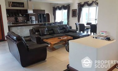 For sale 5 bed house in Bang Lamung, Chonburi