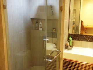 For rent and for sale 1 bed apartment in Watthana, Bangkok